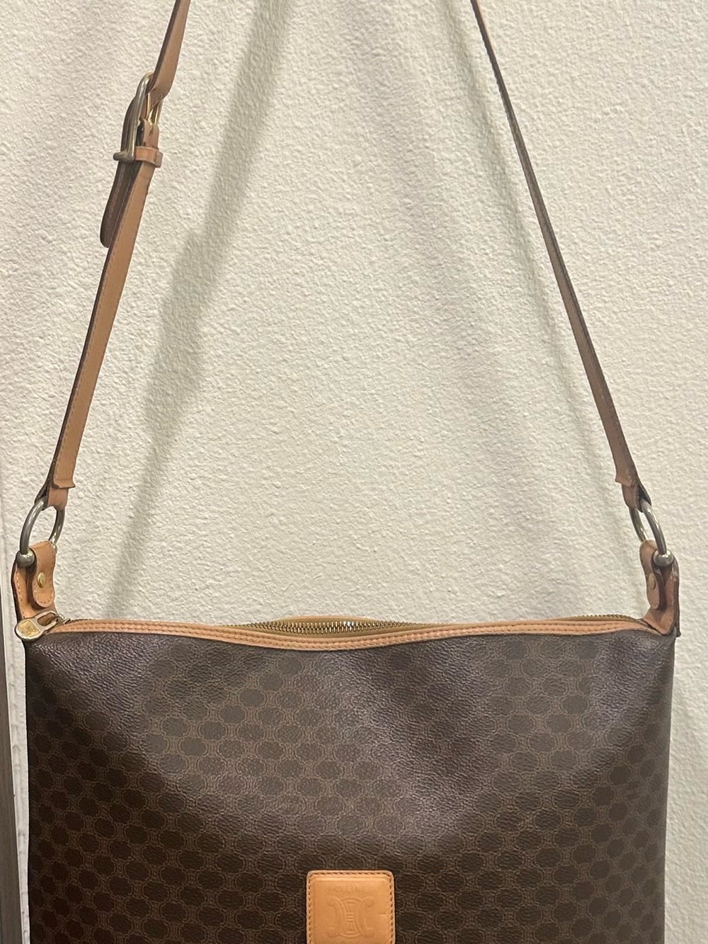 Celine Brown and Tan Shoulder Bag - Picture 2 of 12